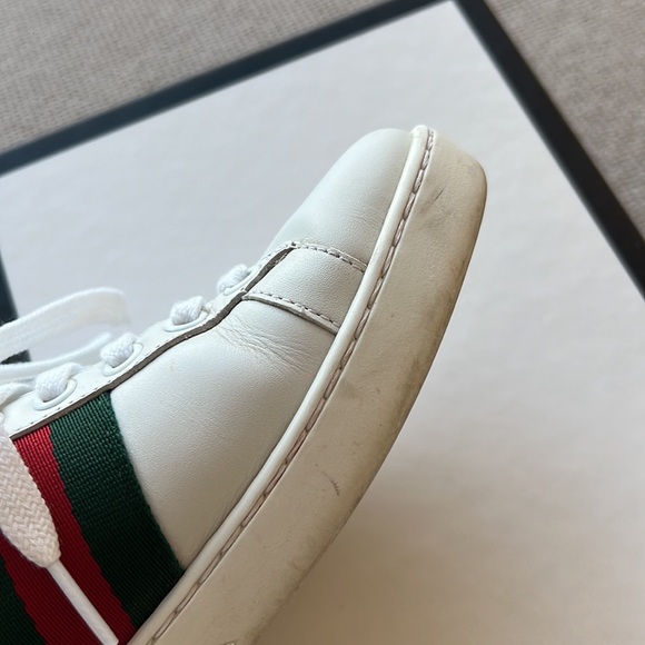 GUCCI - Women’s White Ace Bee Leather Trainers in US 4 - Picture 5 of 8